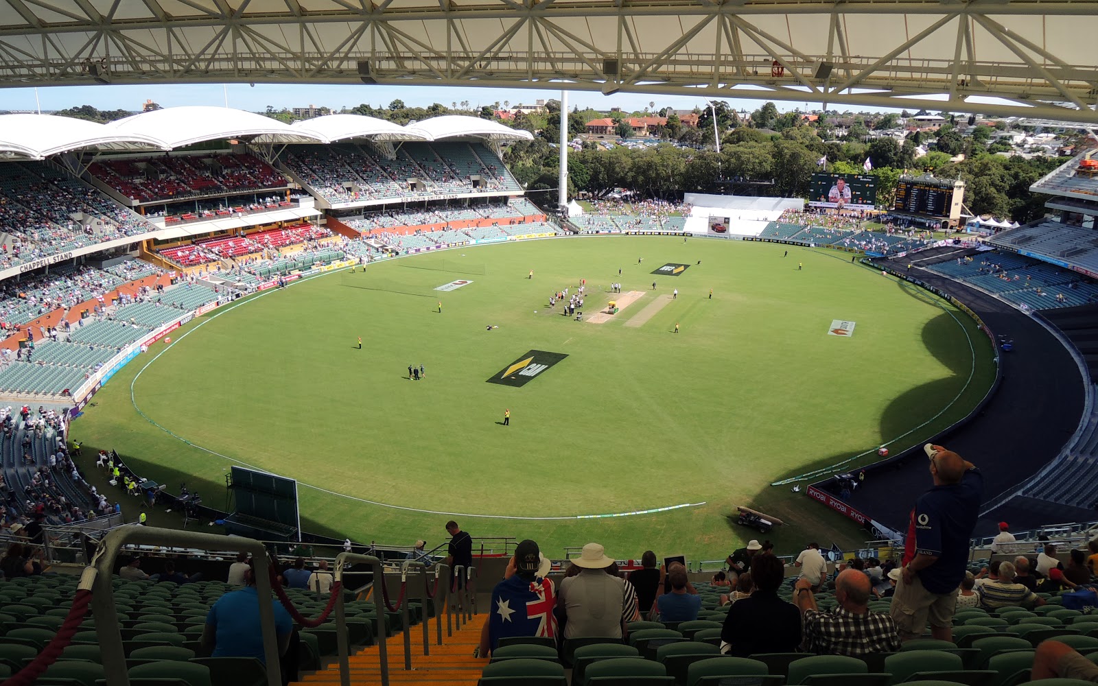 Ashes cricket fans at Adelaide Oval