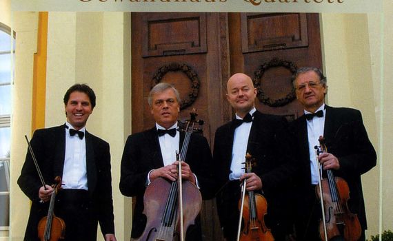 Mozart_Serenade_K525
