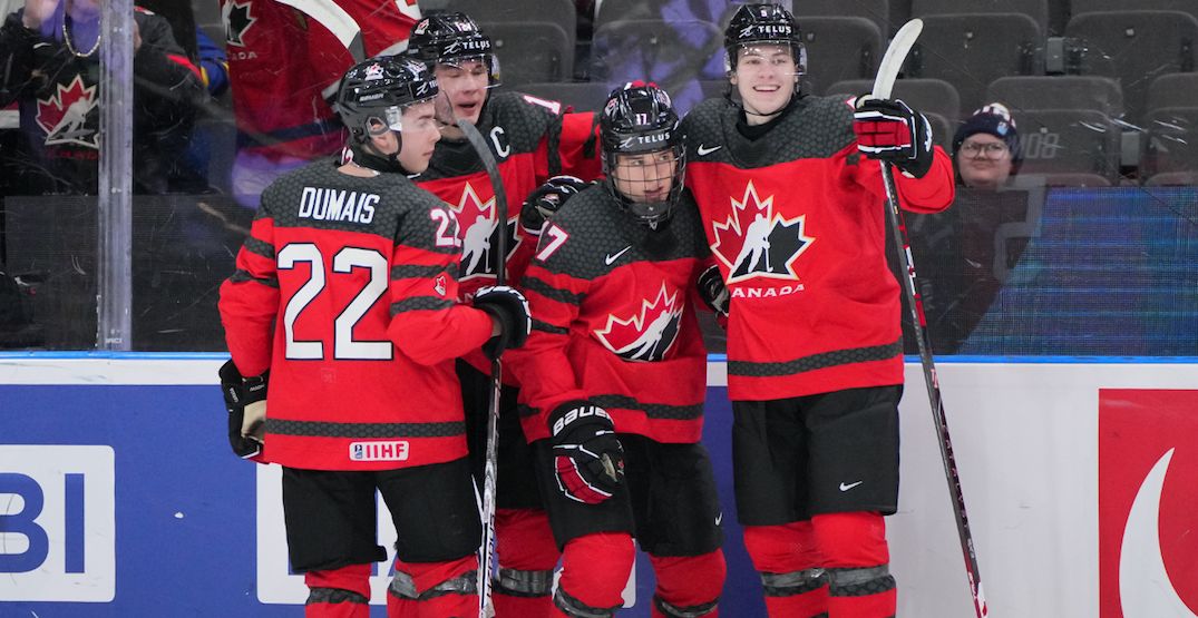 Team Canada celebrating a goal at the World Juniors