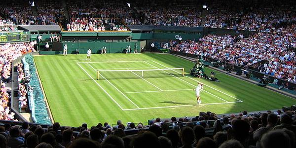 Court de tennis en gazon