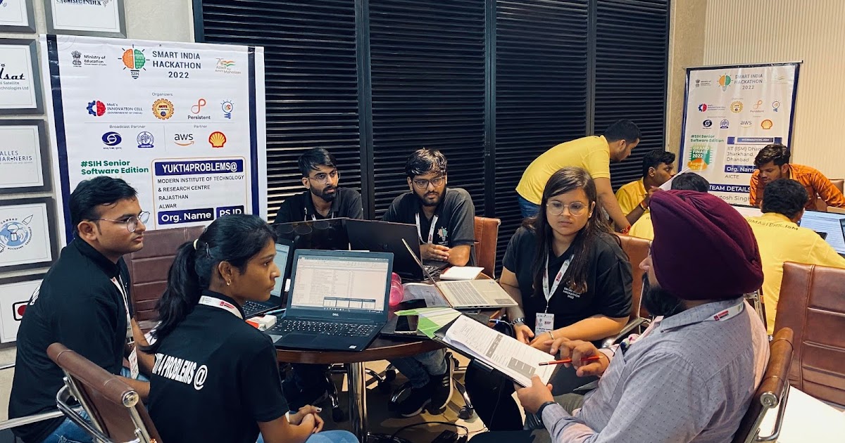 Hackathon 2022 Photos
