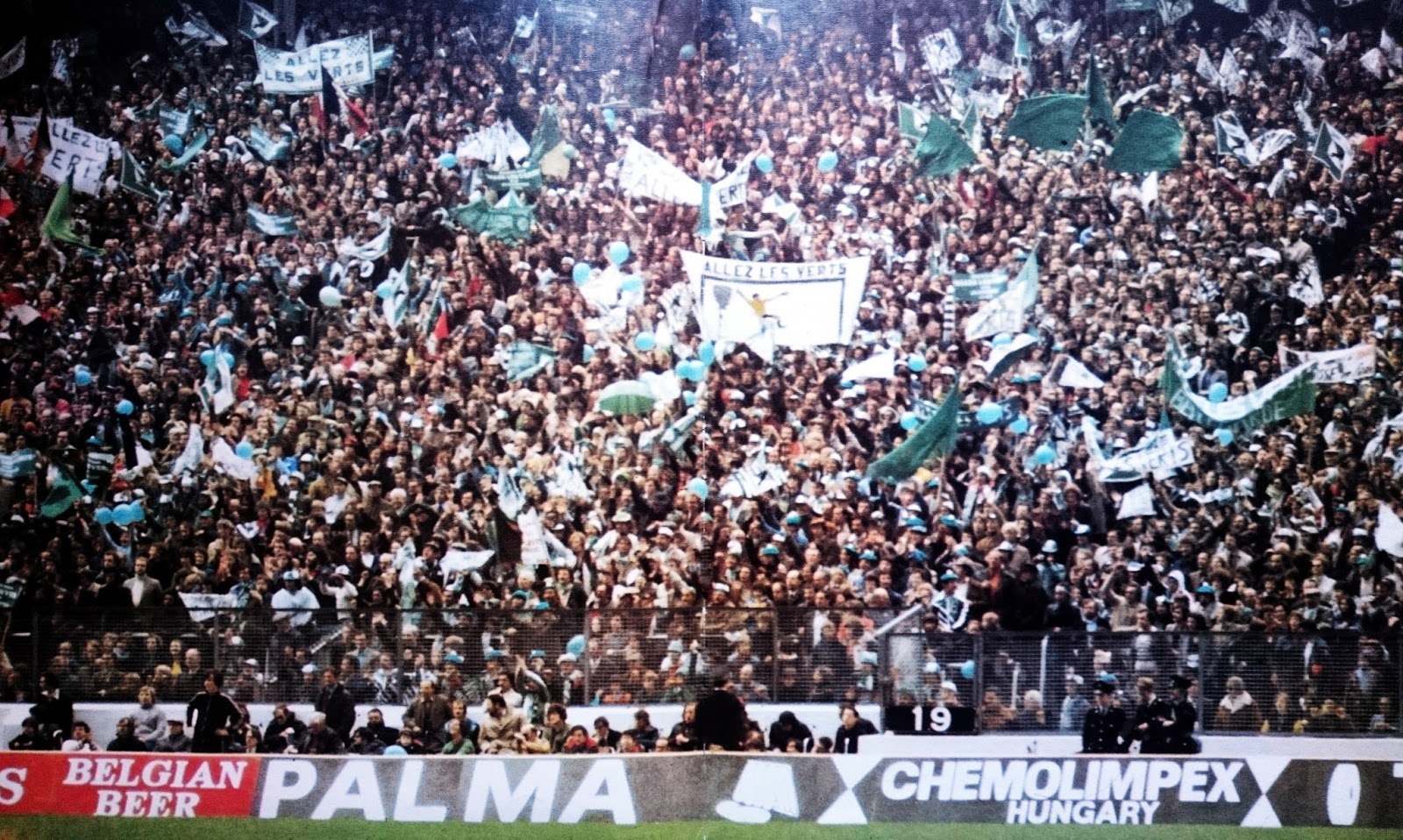 Stade Geoffroy-Guichard ambiance Ligue 2